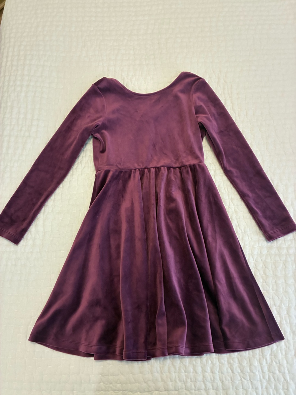 Tea Collection Velvet Long-Sleeve Dress in Plum